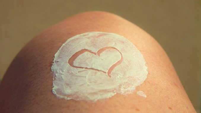 sunblock-1461397_1280