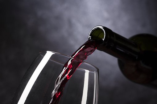 wine-4813260__340
